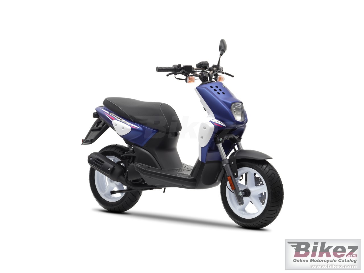 Big Yamaha slider naked picture and wallpaper from Bikez.com